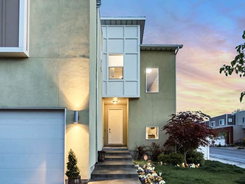 Top areas to invest in real estate in Lahore